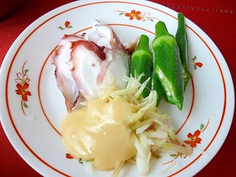 タコと夏野菜の冷製サラダ